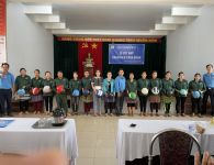 Lễ kết nạp đoàn viên công đoàn